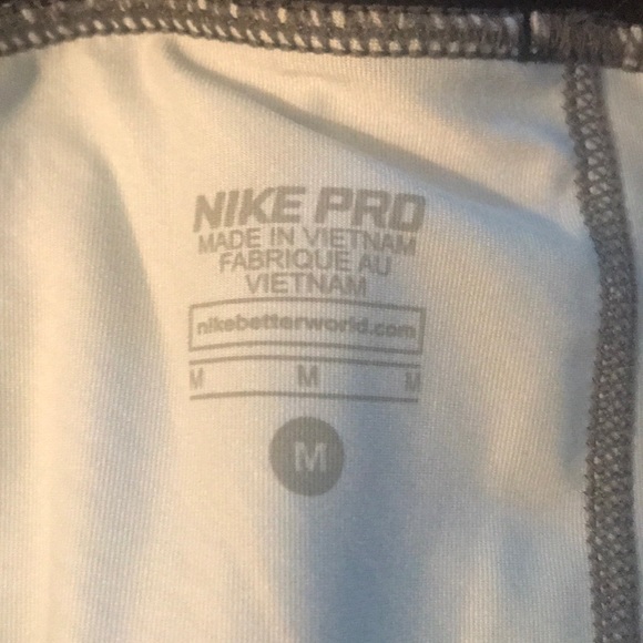 Nike Pro Leggings - Picture 6 of 7